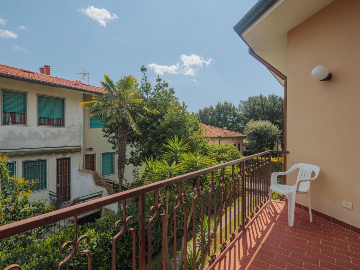 Holiday Home Antonia By Interhome Марина-ді-П'єтразанта Екстер'єр фото