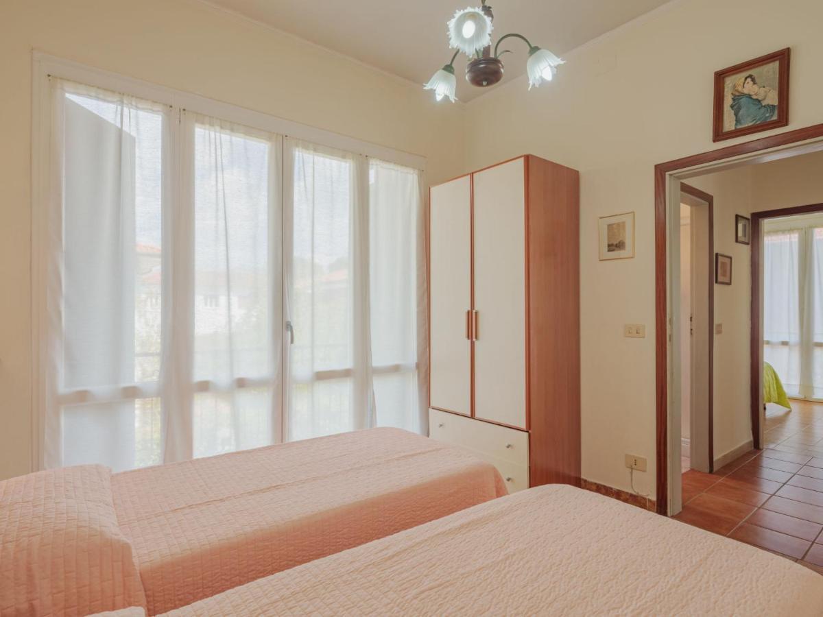 Holiday Home Antonia By Interhome Марина-ді-П'єтразанта Екстер'єр фото