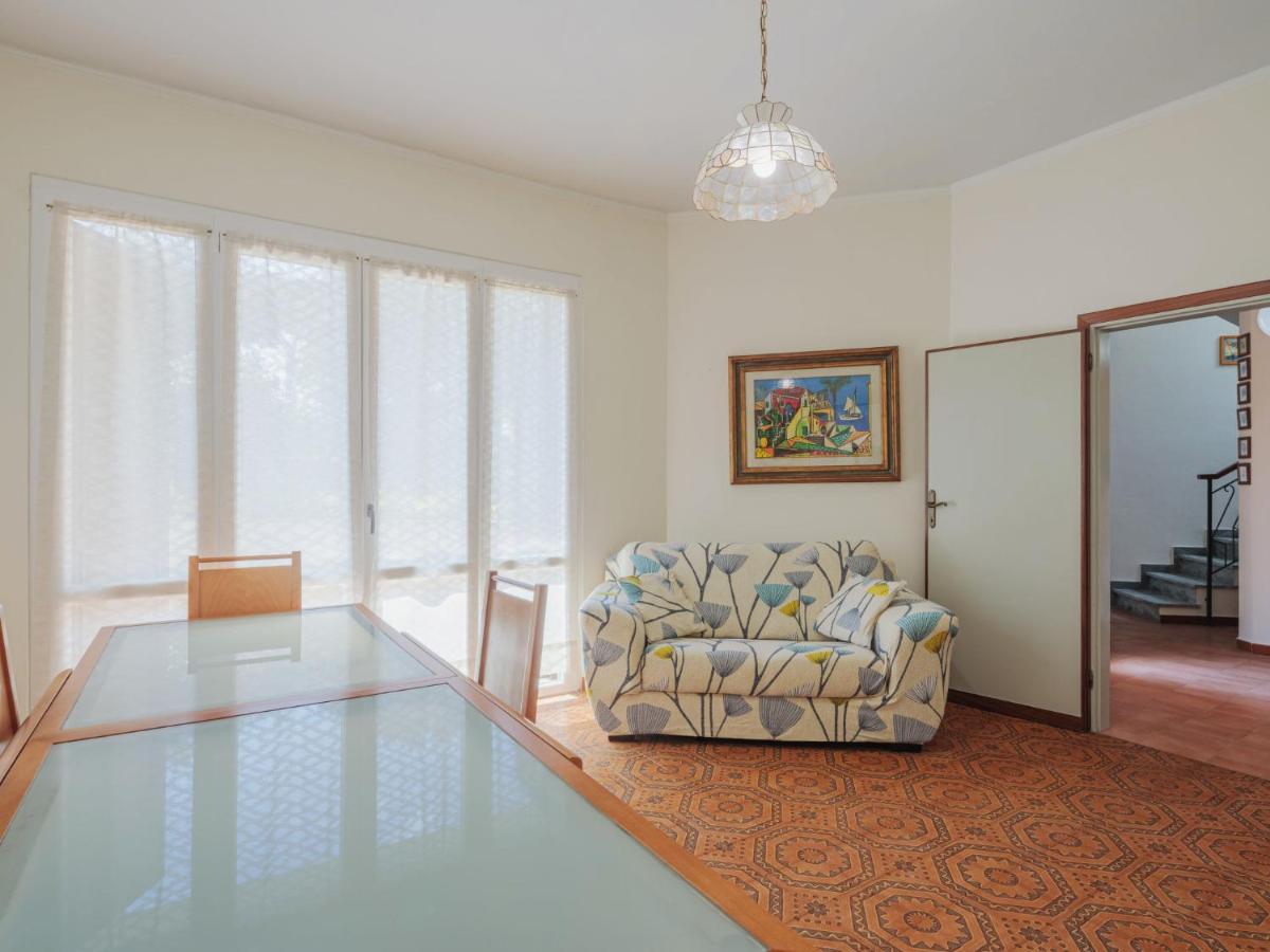 Holiday Home Antonia By Interhome Марина-ді-П'єтразанта Екстер'єр фото
